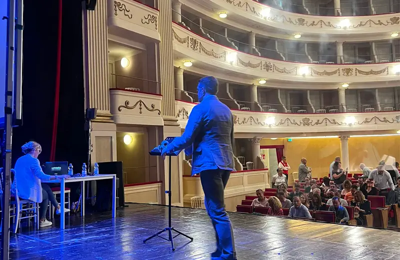 Interpretariato per eventi a Ragusa, fiere e congressi
